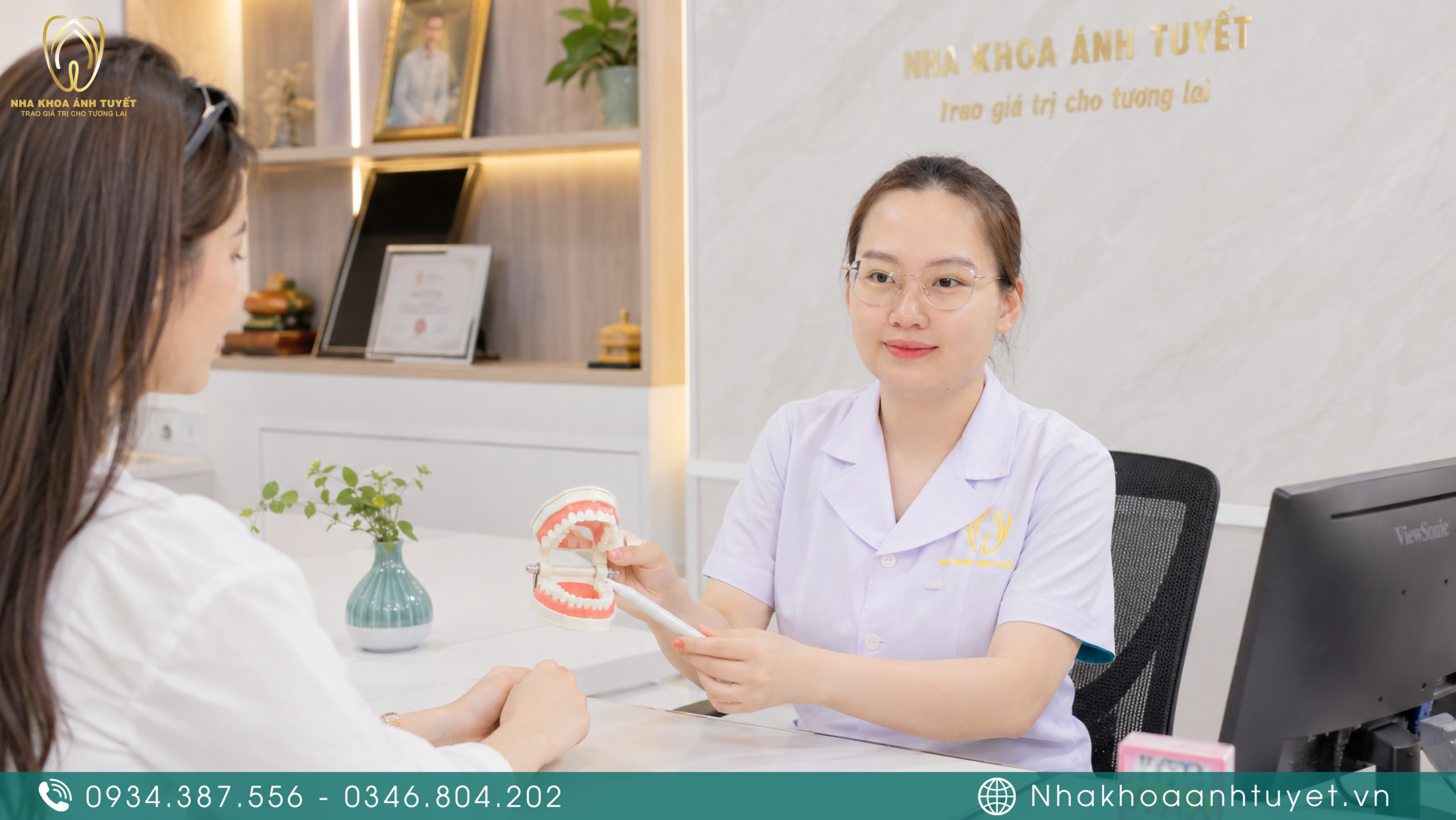 Bác sĩ Nha khoa Ánh Tuyết tư vấn chi phí niềng răng sớm cho trẻ với phụ huynh