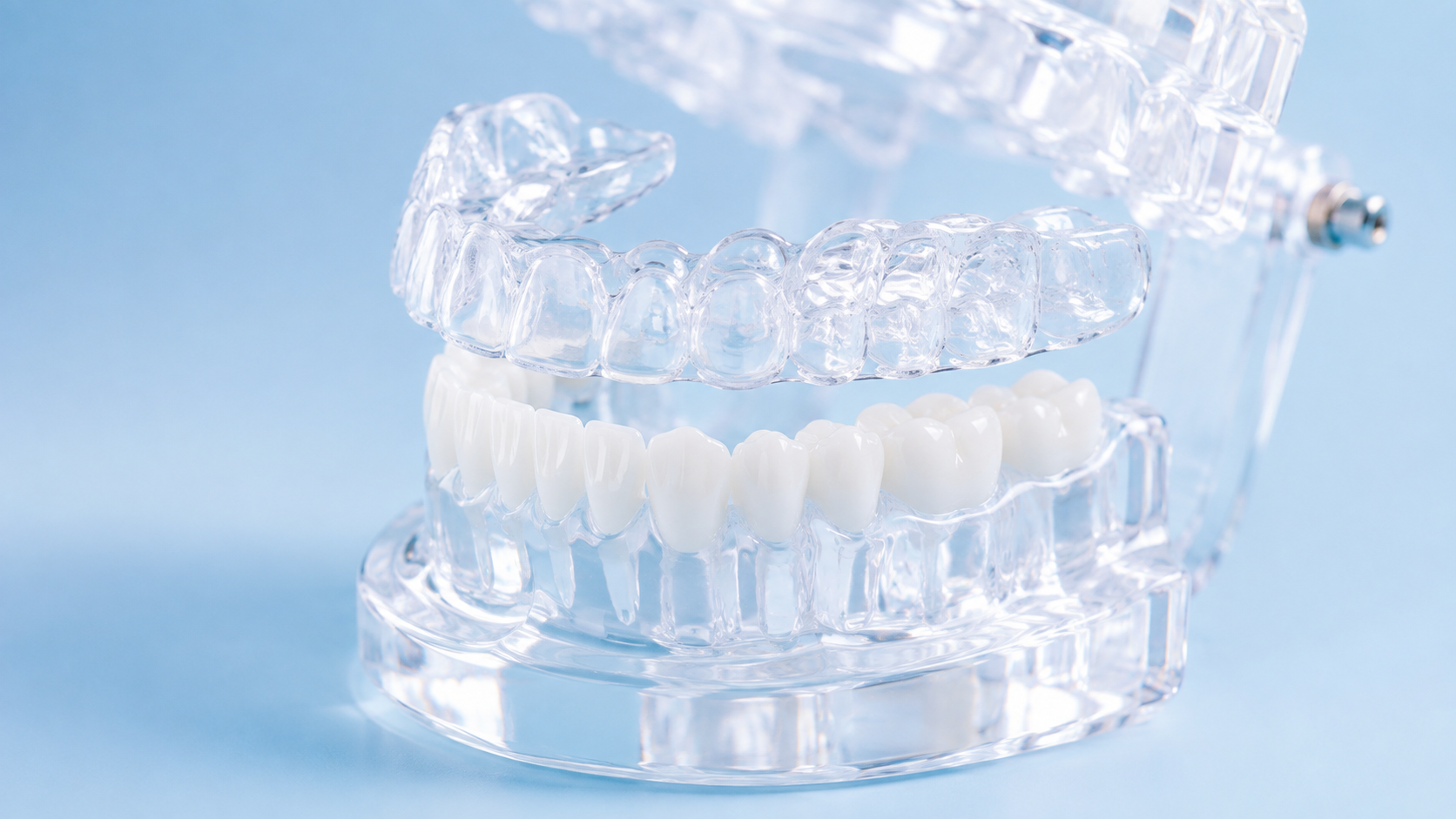 Thiết bị máng định vị hỗ trợ đưa đĩa khớp về vị trí chuẩn