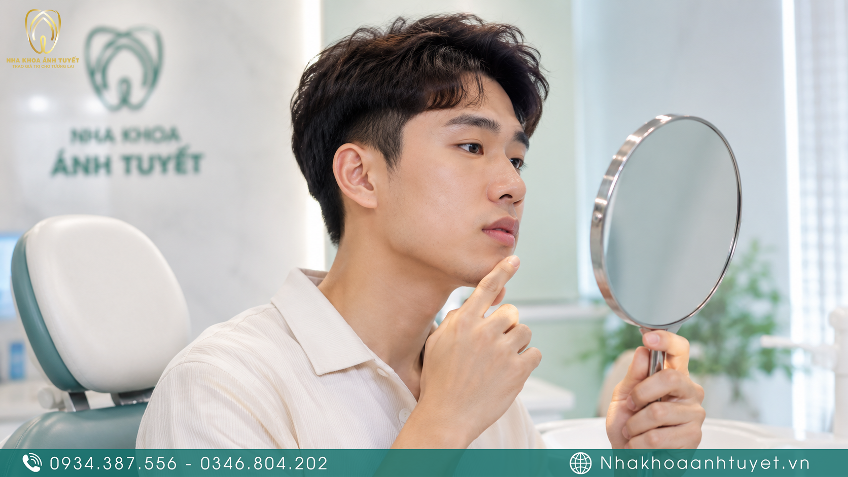 Khách hàng lo lắng tìm hiểu phương pháp chỉnh nha hô móm