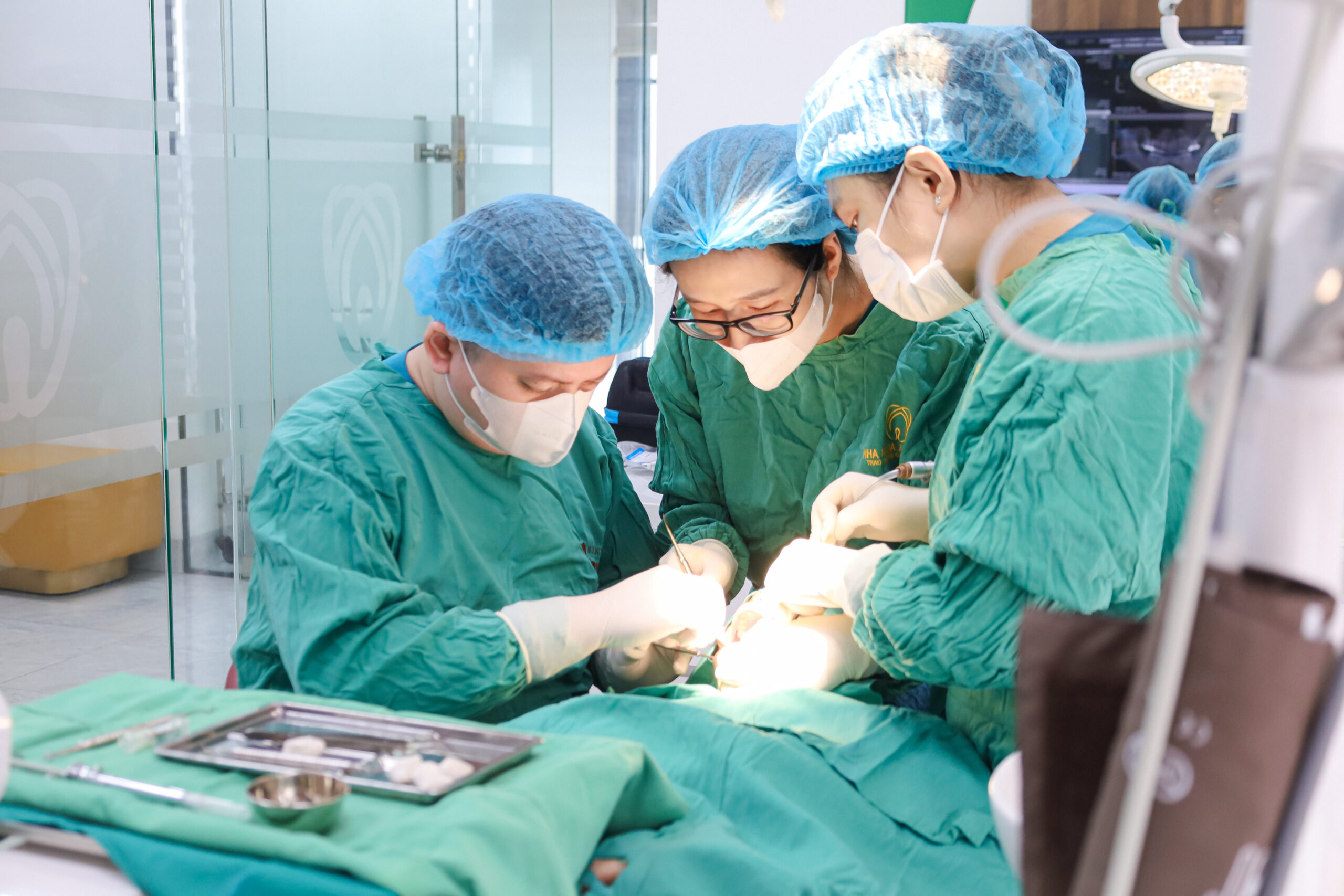 Nhổ Răng Khôn Tại Nha Khoa Ánh Tuyết
