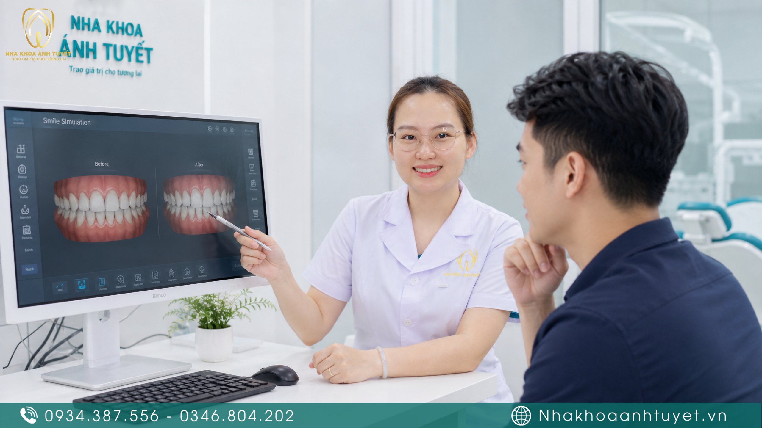 Bác sĩ chụp mô phỏng Scan 3D kết quả niềng răng không mắc cài